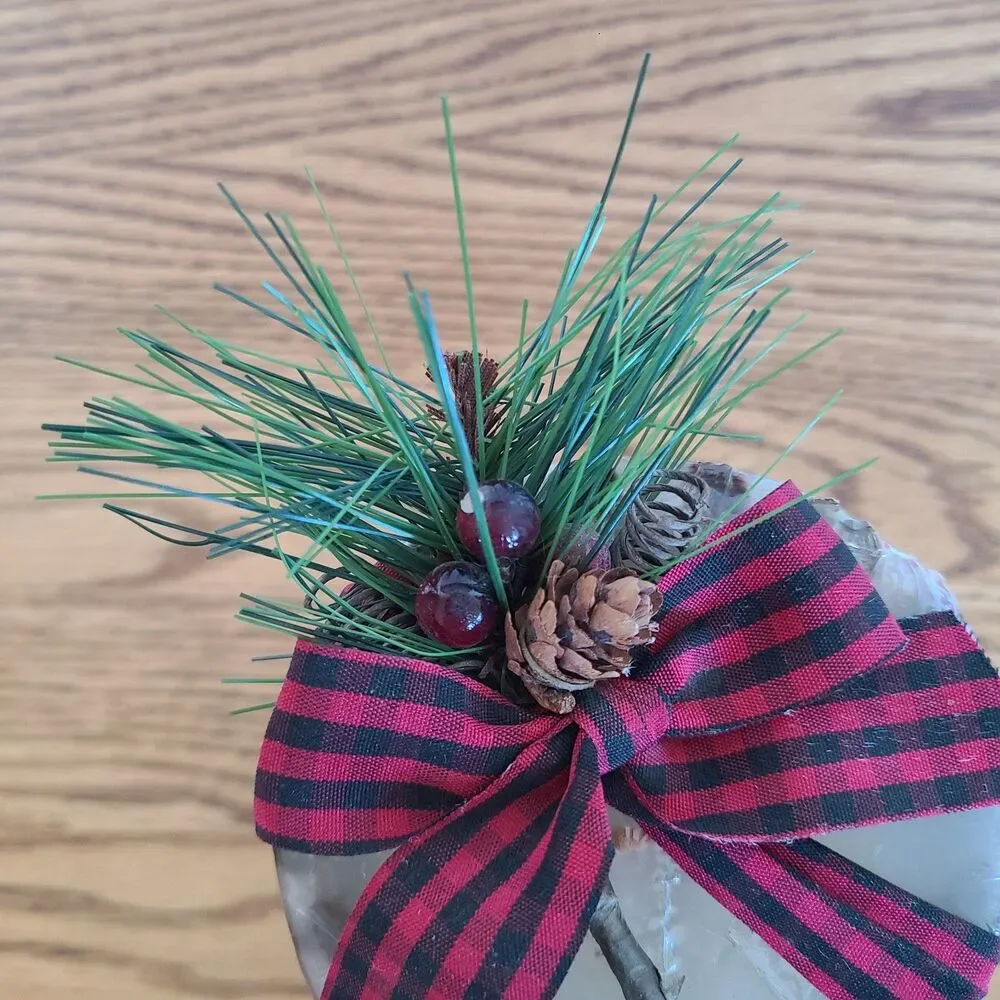 NWT Vintage Rustic Cinnamon Stick Hand Poured Holiday Candle With Festive Ribbon